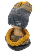 Czapka chłopięca z kominem